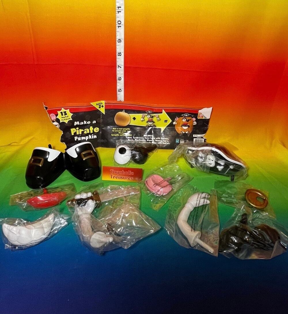 Mr. Potato Head Make a Halloween Pirate Pumpkin Kit